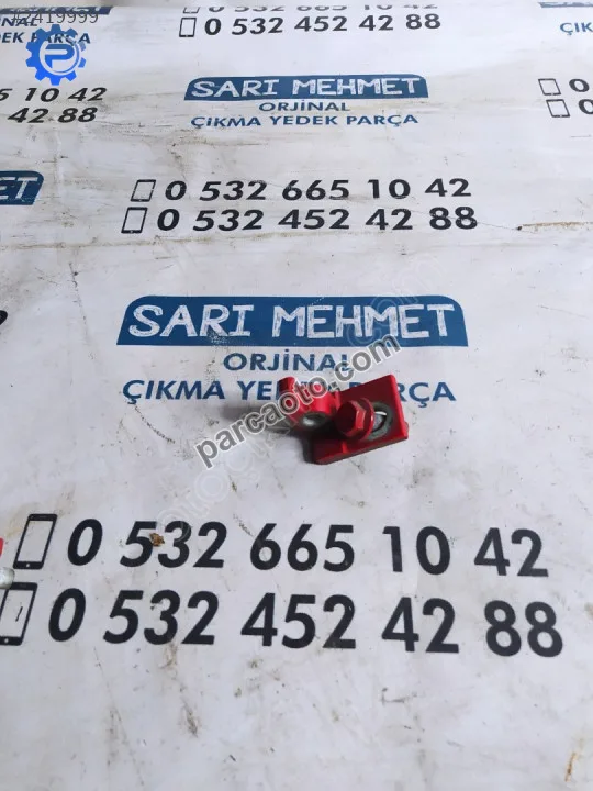 Çıkma fiat punto sol ön kapı alt menteşesi