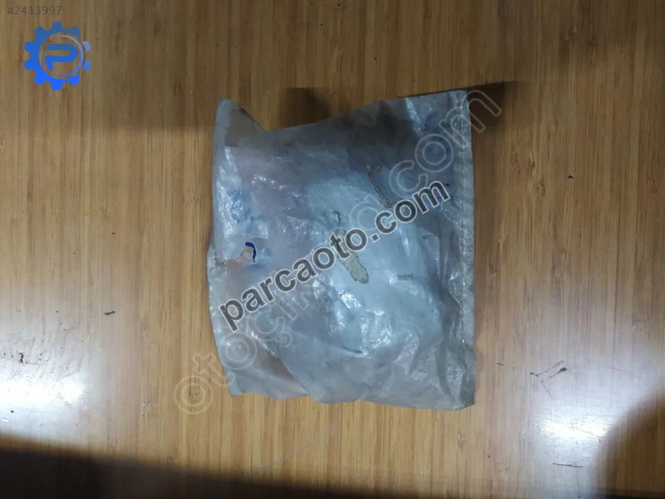 Sıfır orjinal mercedes c-class w204 arka tampon çeki kapağı