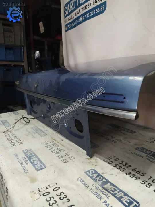 Çıkma mazda 626 bagaj kapağı