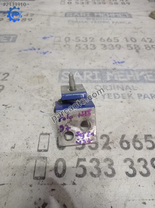 Çıkma vw polo sağ ön kapı menteşesi