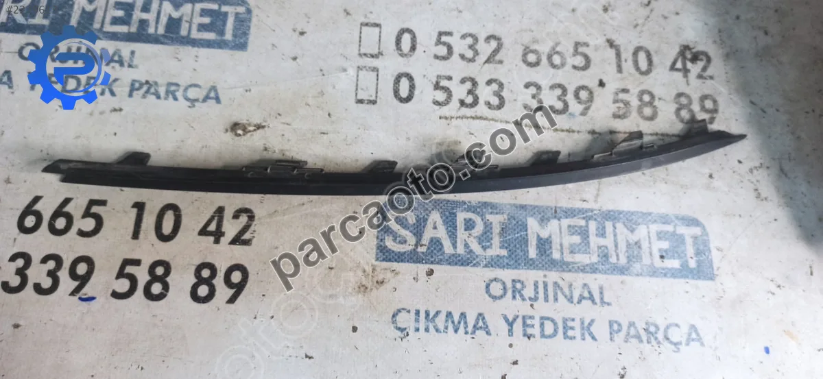 Çıkma passat b8 ön tampon sağ çıtası