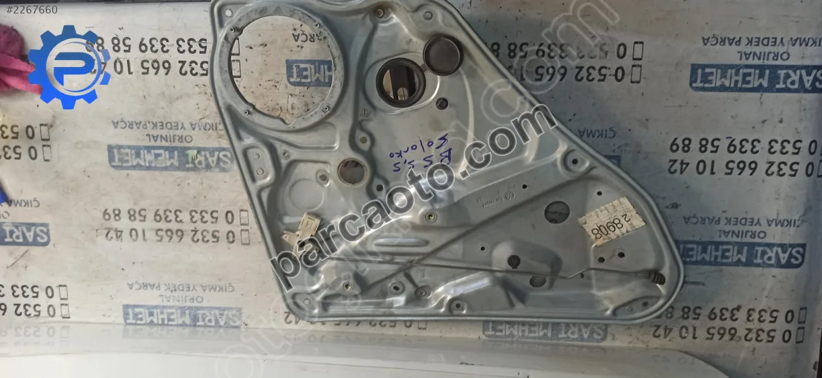 Çıkma vw passat b5 5,5 sol arka cam krikosu