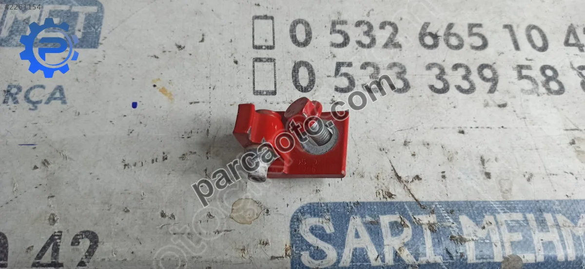 Fiat Punto Kapı Menteşesi - Konya Selçuklu