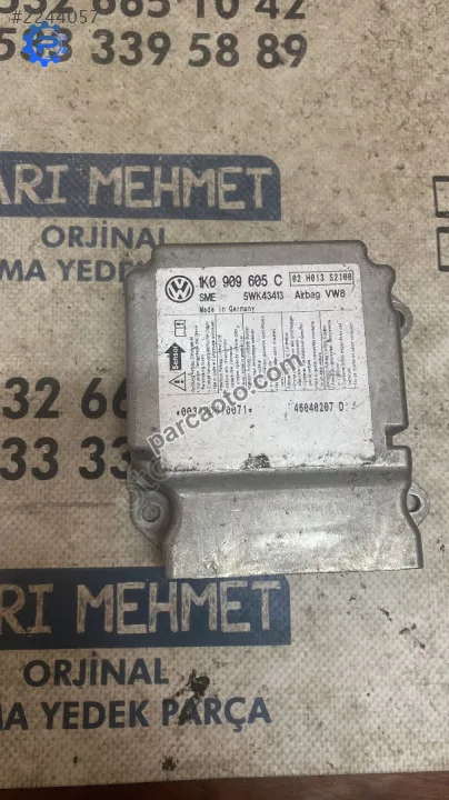 ÇIKMA VW GOLF 5 AİRBAG BEYNİ 1K0 909 605C ÇIKMA VW GOLF 5 AİRBAG BEYNİ 1K0 909 605C