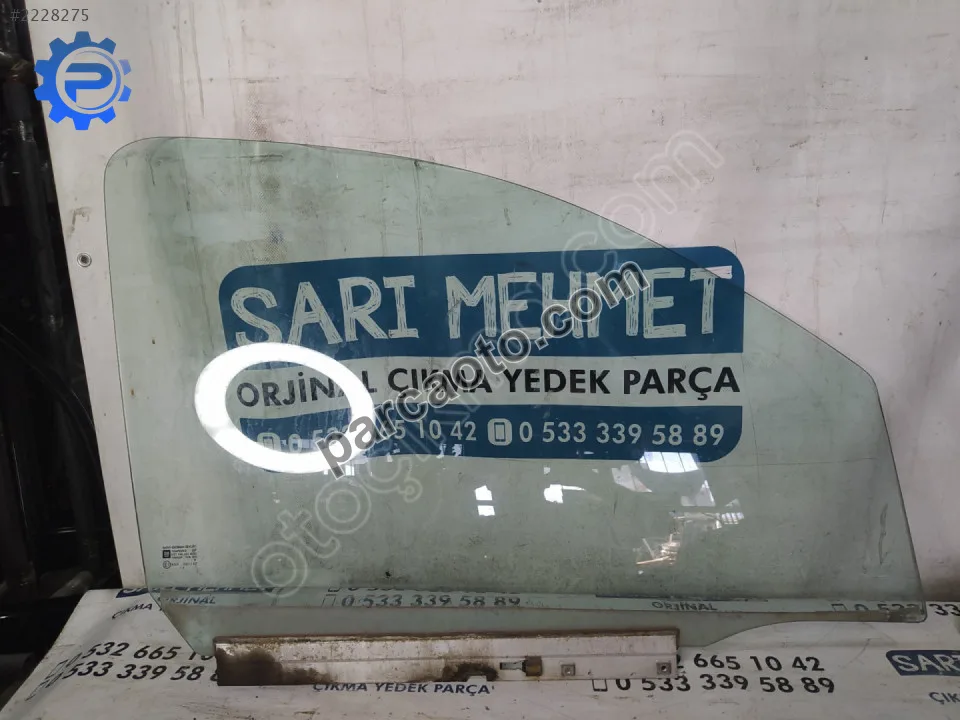 Çıkma opel combo sağ ön kapı camı