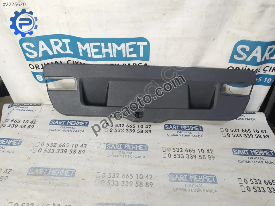 Çıkma vw jetta bagaj kapağı kaplaması