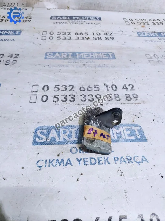 Volkswagen Passat Kapı Menteşesi - Konya Selçuklu