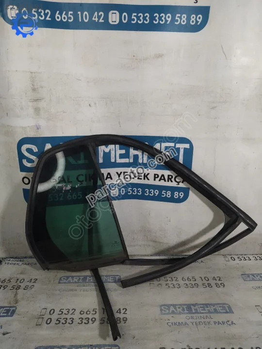 Volkswagen Golf Kelebek Cam Arka - Konya Selçuklu