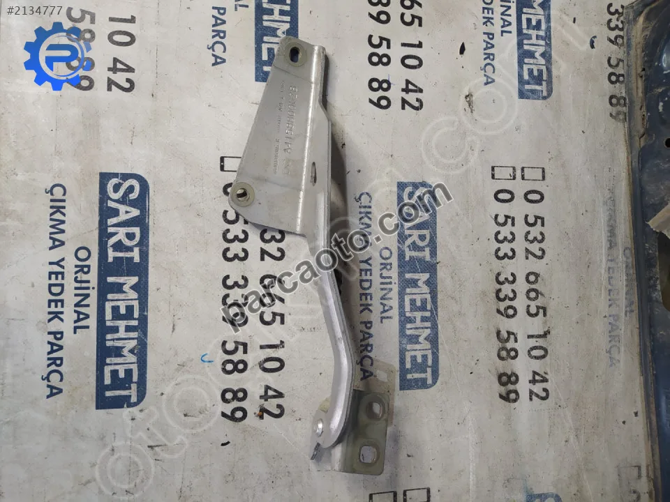 Renault Kangoo Kapı Menteşesi - Konya Selçuklu