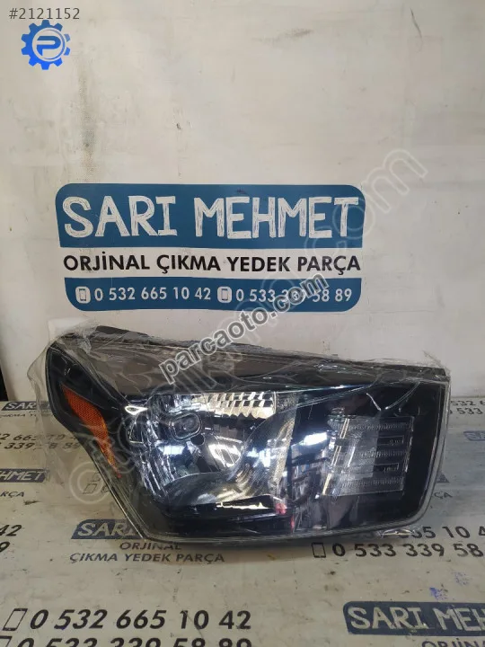 Sıfır orijinal ssangyong korondo sağ ön far