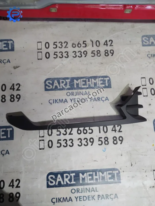Sıfır orijinal renault clio 4 sağ gündüz far çerçevesi