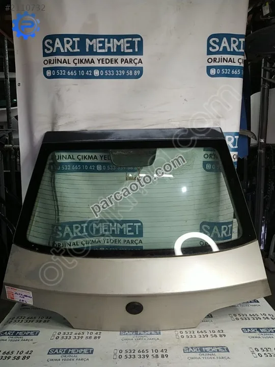 Çıkma alfa romeo 147 bagaj kapağı
