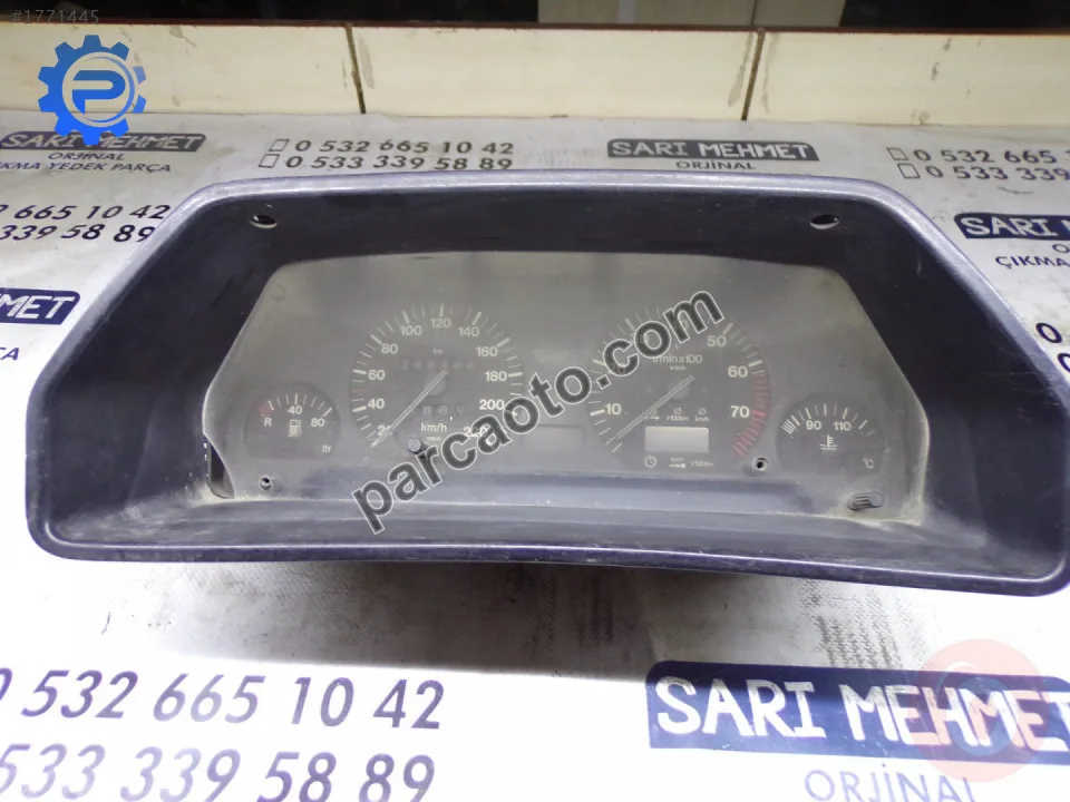 Audı 100 çıkma km hız gösterge saati 88311137