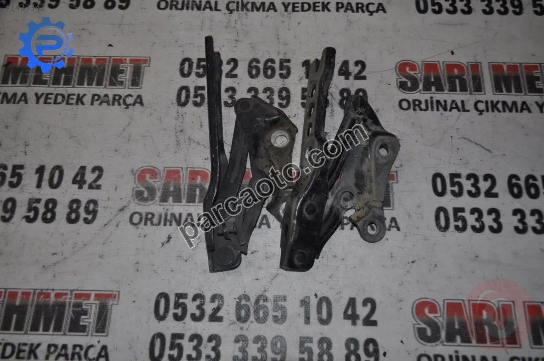 Skoda Superb Bagaj Menteşesi - Konya Selçuklu