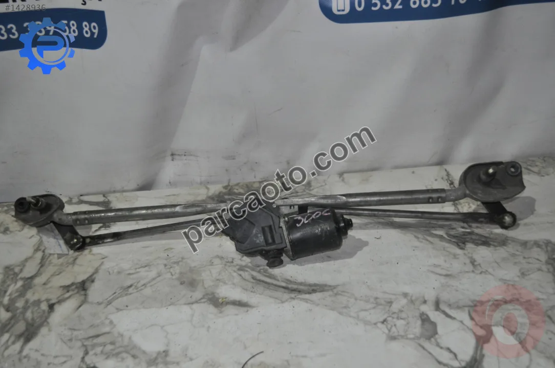 Chrysler 300 Silecek Motoru - Konya Selçuklu