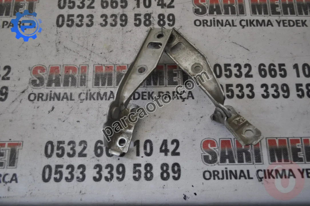 Volkswagen Bora Kaput Menteşesi - Konya Selçuklu