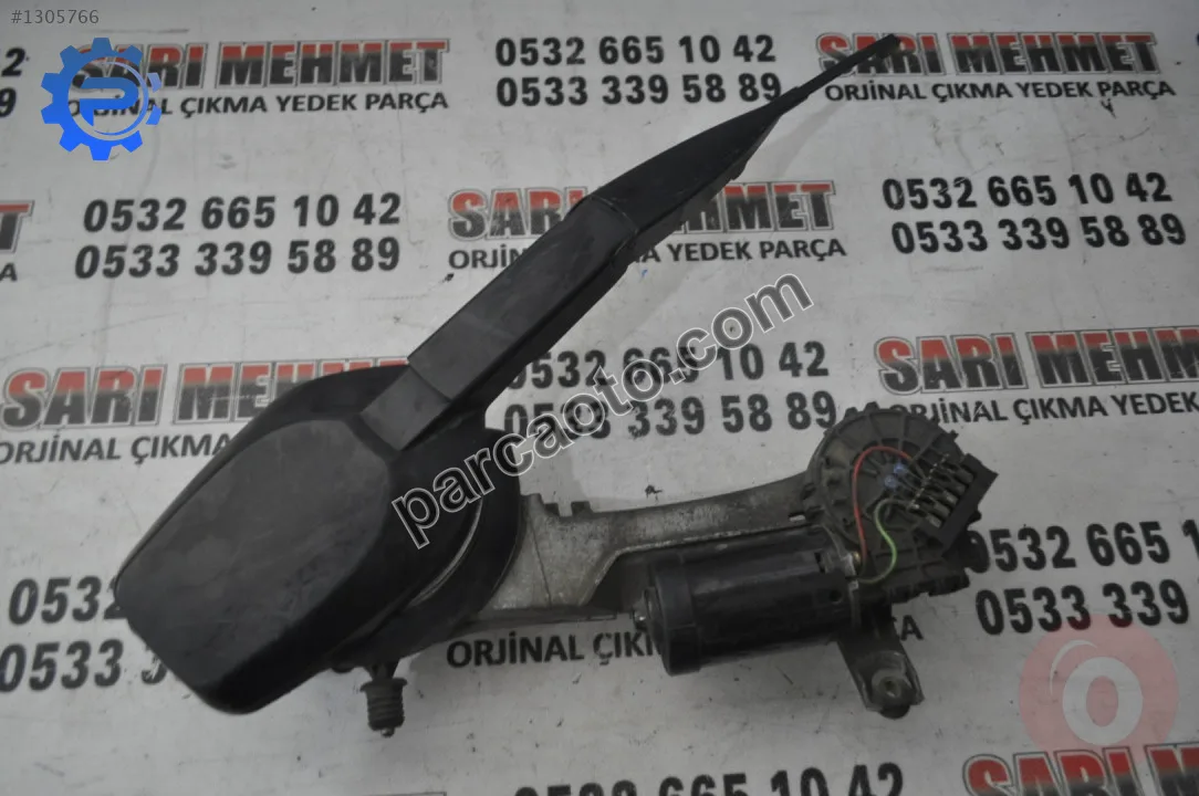 Çıkma mercedes w210(1995-2002)silecek motoru ve mekanizması