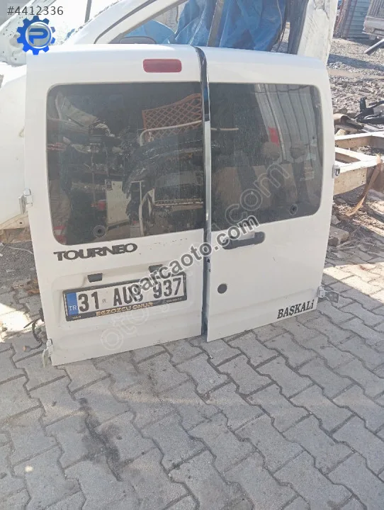 Ford connect arka bagaj