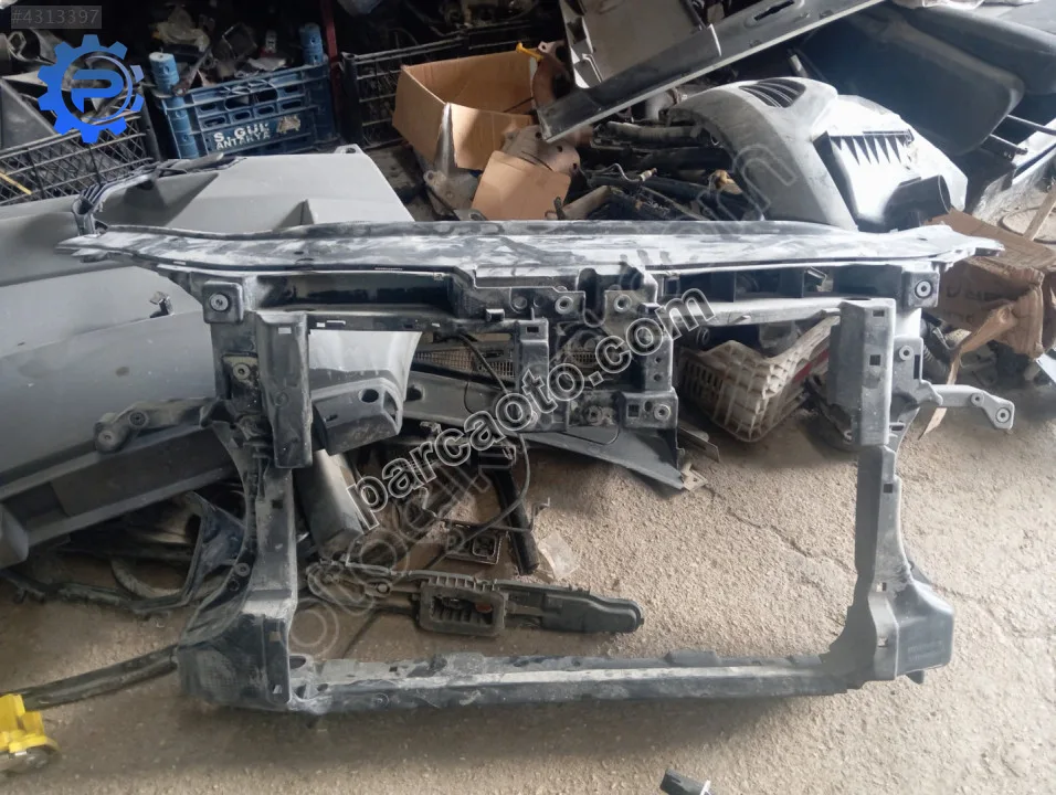 WW Passat b7 ön panel 3AA8055884