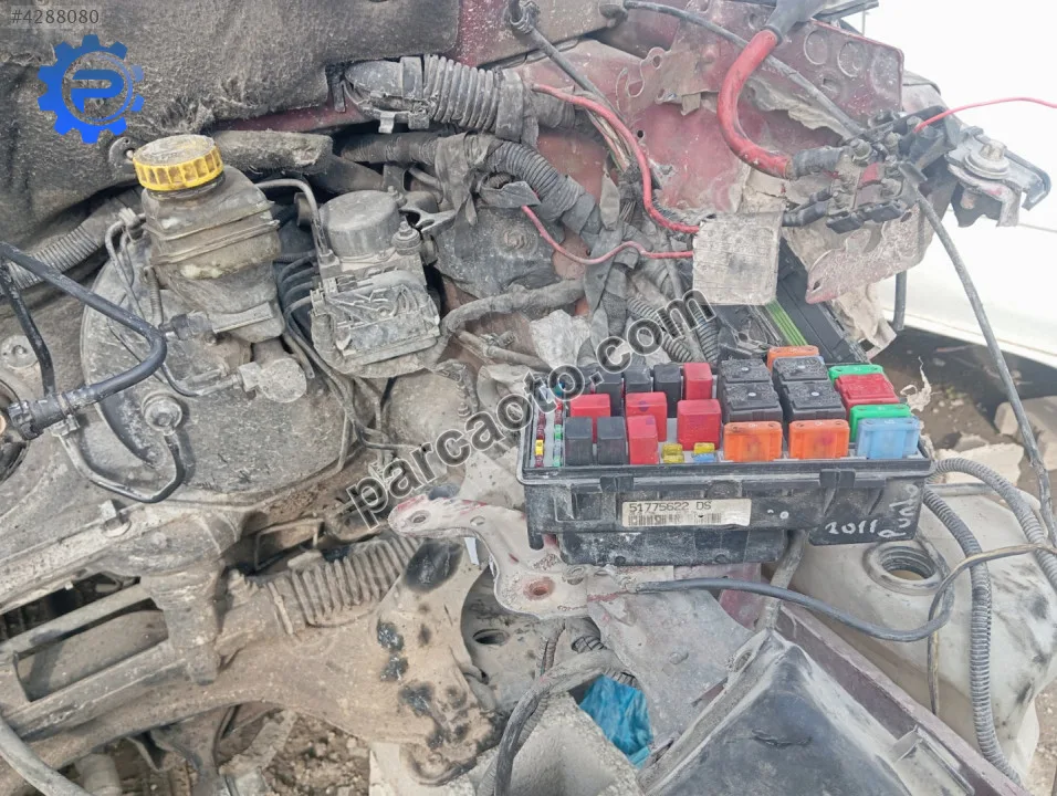 Fiat Grande Punto direksiyon kutusu 51861106