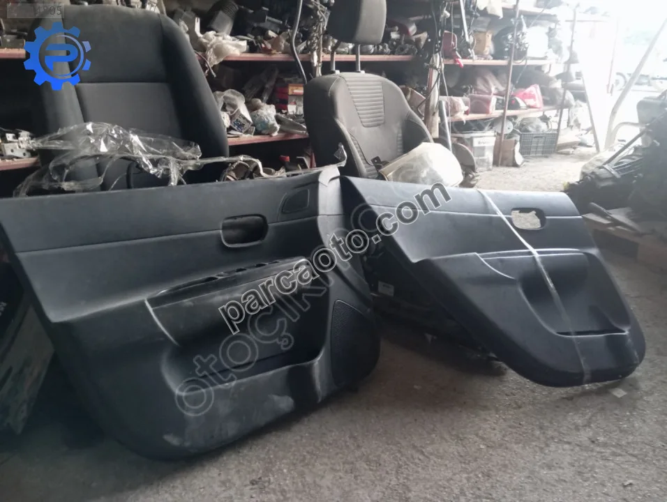 Hyundai Accent Era kapı döşemesi 82370-1E010