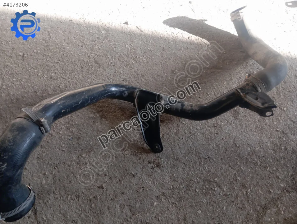 Ford focus 2.Turbo borusu 6M51-6C64GC
