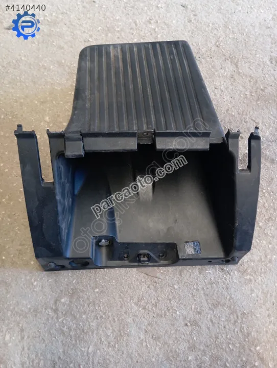 Ford focus torpido gözü 4M51-A06044