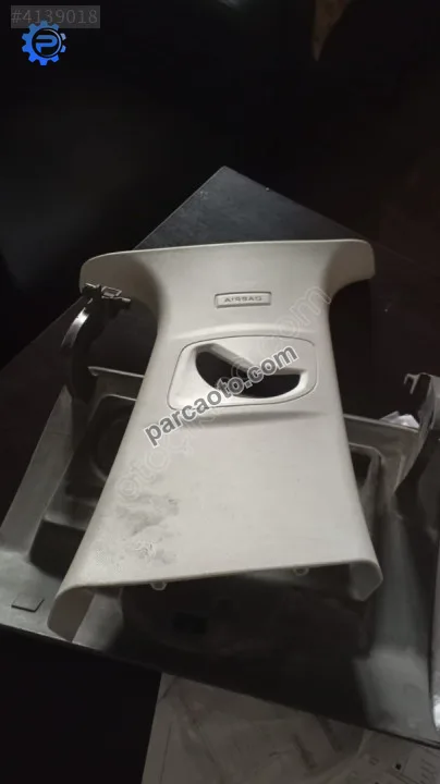 PEUGEOT 308 12-16 SAĞ AİRBAG KAPAĞI EMNİYET KEMER KAPAĞI PEUGEOT 308 12-16 SAĞ AİRBAG KAPAĞI EMNİYET KEMER KAPAĞI