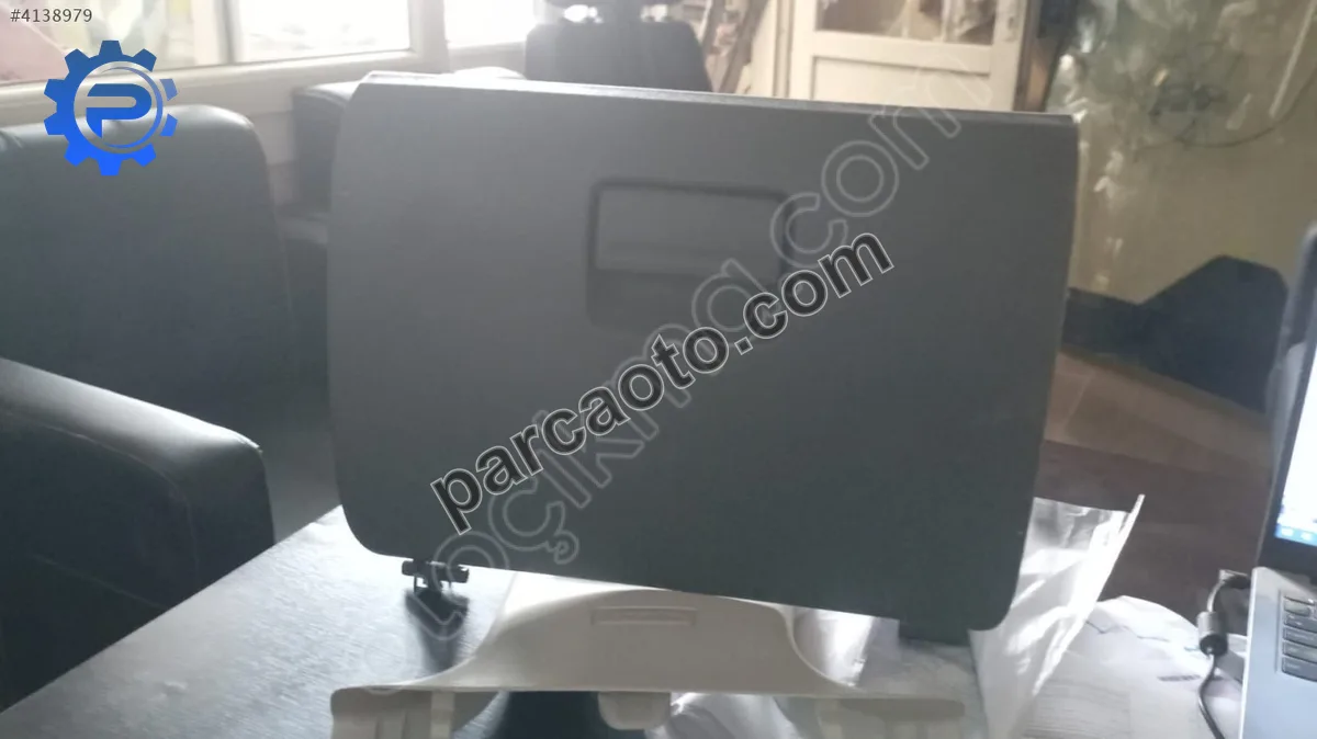 Ford focus 2.5 torpido gözü 4m51a06024ad31t3