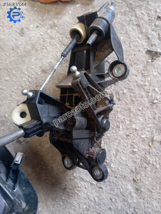 Ford Fiesta vites mekanizması.8A6R 7C453