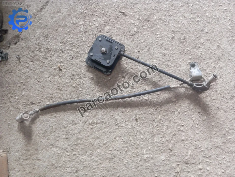 Ford Courier istetme taşıyıcı ET76-1K353 AD