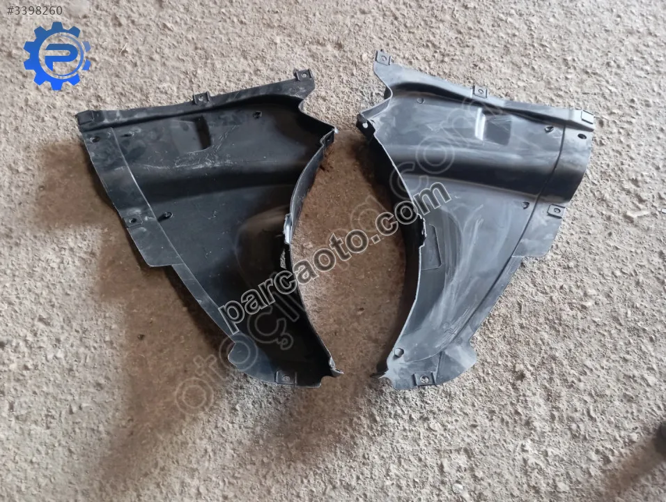 BMW F.30 ön tampon alt braketleri
