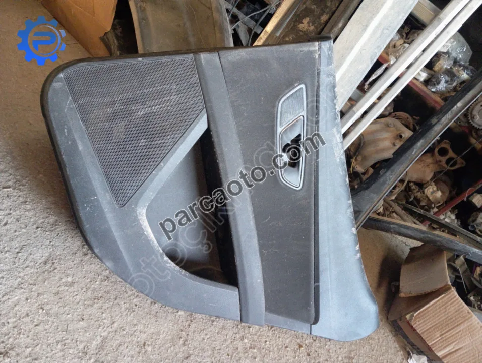 Seat leon sağ arka kapı döşemesi.5f4867134