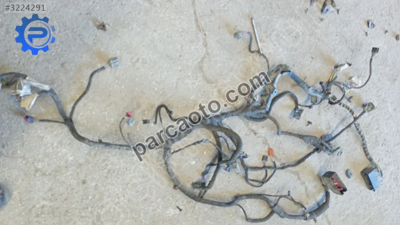 Ford courier göğüs tesisatı et76-14k024 bed