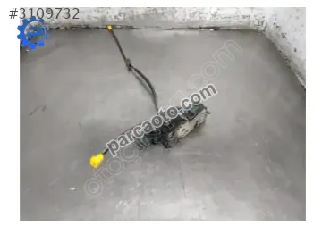 Peugoet 207-208.sol arka kapı kilidi.24090158