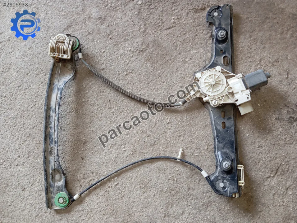 BMW 1.Sağ ön Cam krikosu 996625-102