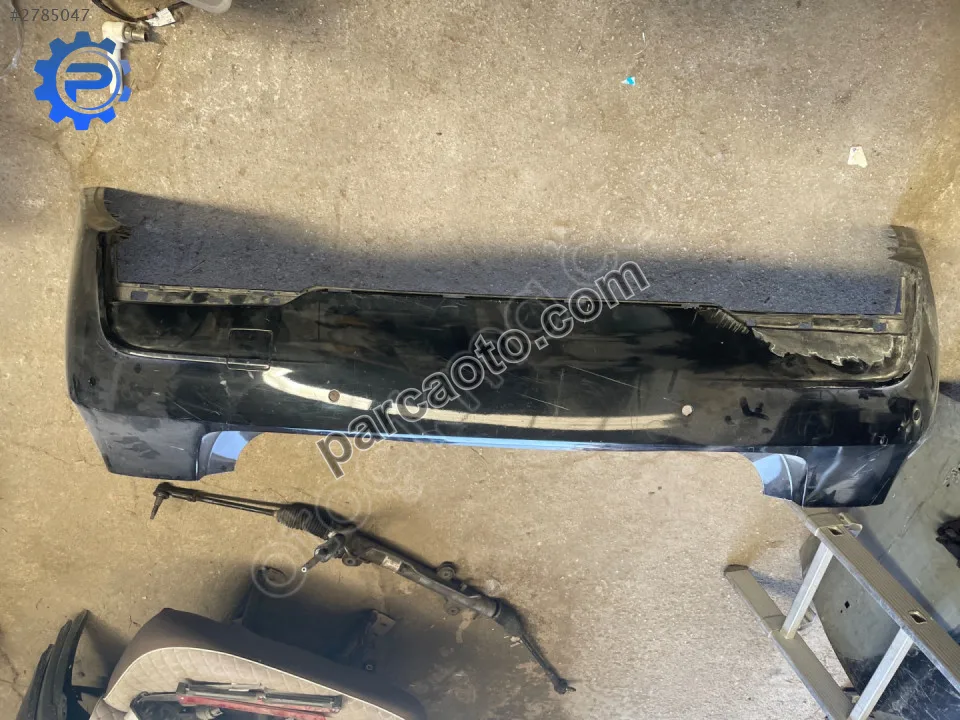 Bmw 320 f30 arka tampon orjinal çıkma
