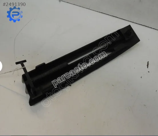 Mercedes w202.ön tampon çeki demiri kapağı..2028800005