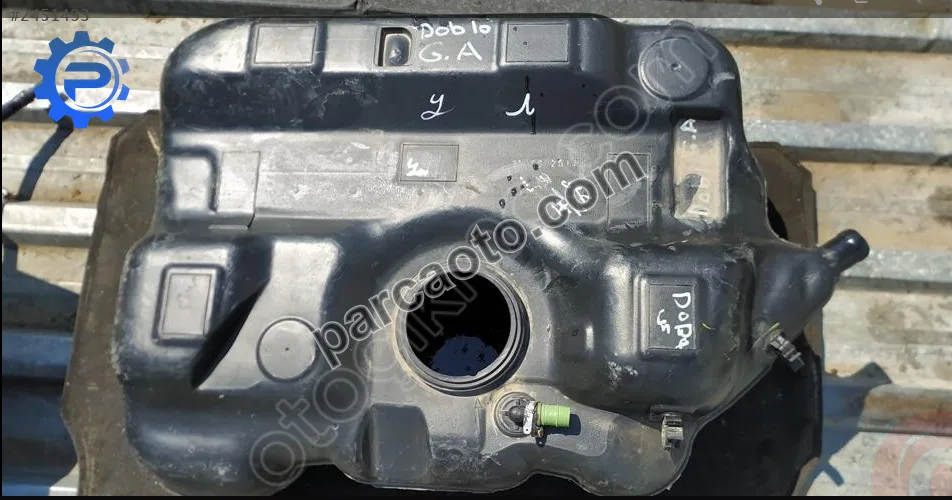 Fiat doblo 3.yakıt deposu.46813078