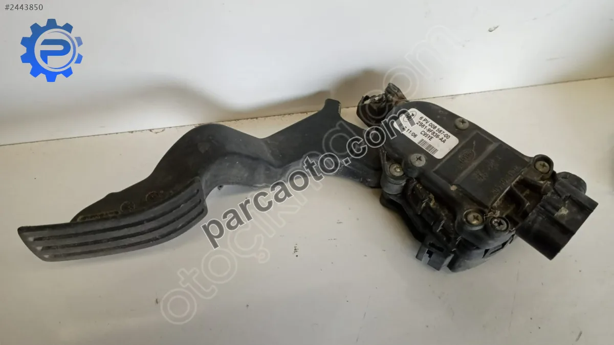 Ford fiesta 1.4 gaz pedalı