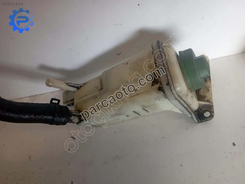 WW Passat 01-05.Direksiyon yağ haznesi 3B0422371