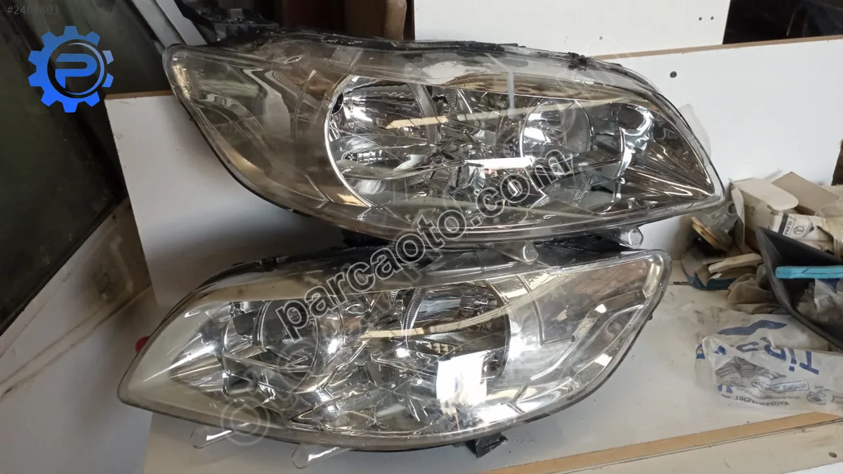 Peugeot 301 sağ sol ön far