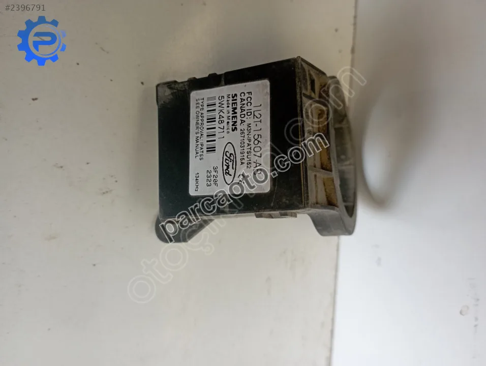Ford Connect kontak algılayıcı.1L2T-15607