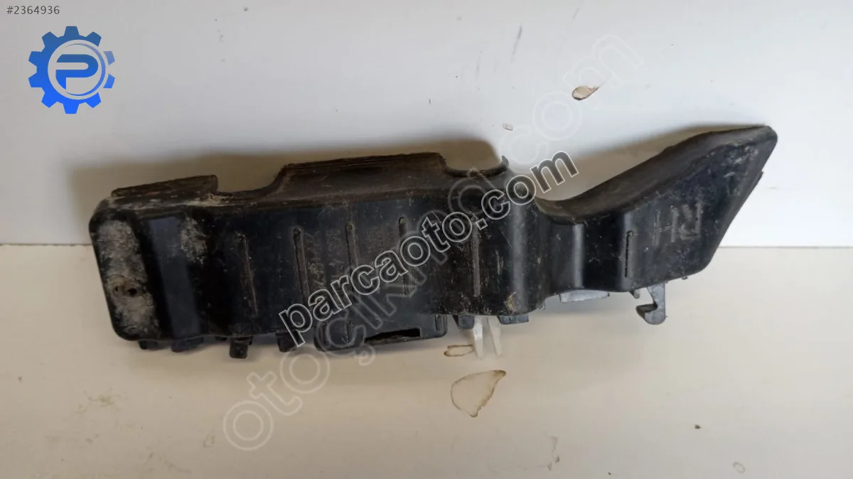 Hyundai accent blue tampon braketi ön sağ
