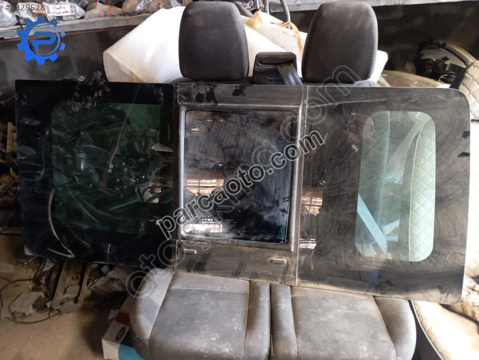 Ford Transit Jumbo 347.Yan arka cam Sol