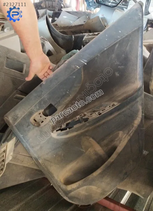 Toyota corolla 07-12 sağ arka kapı döşemesi