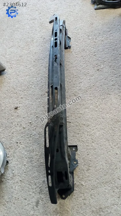 Honda civic 2016 ön tampon demiri