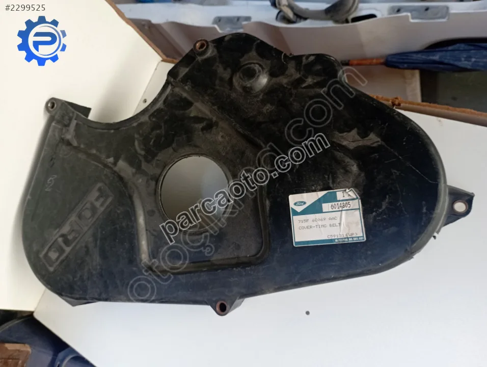Ford escort triger kayış kapağı.1715F-6C069