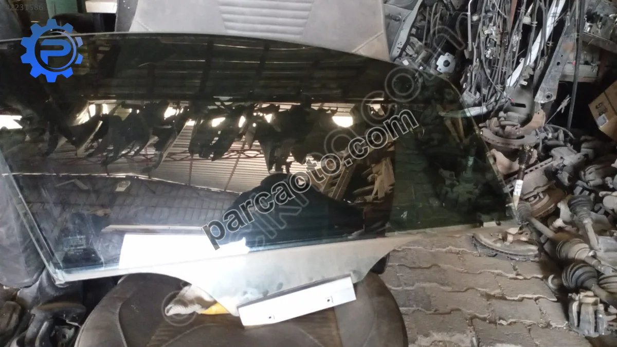 Opel Corsa D, Corsa E sağ Ön Kapı Camı