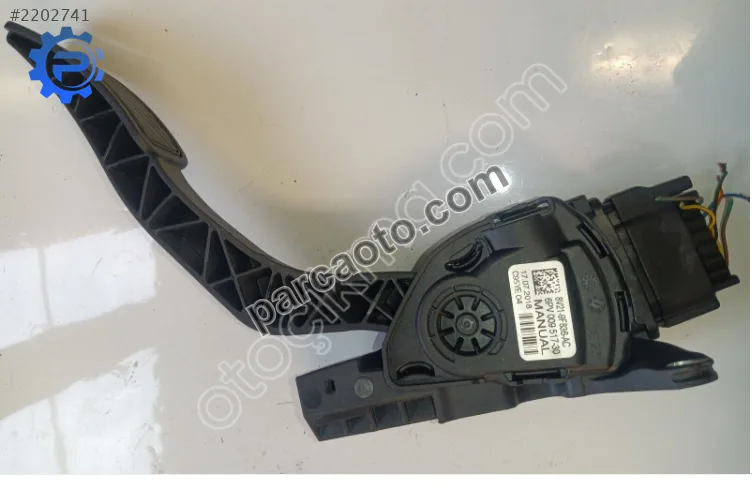 Ford fiesta 11-17.gaz pedalı 749292-00 aa